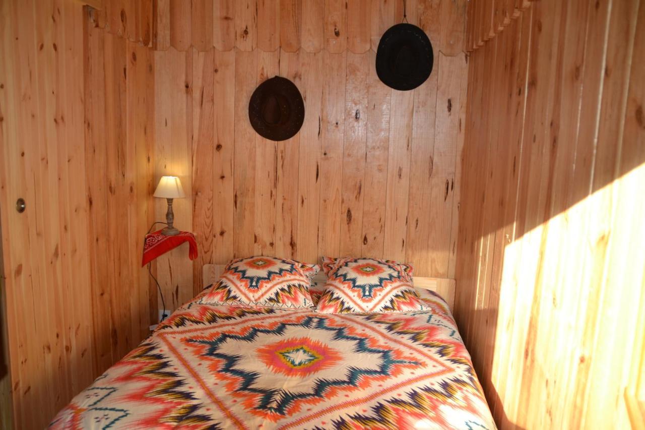 Bed and Breakfast Le Ranch Amadeus Saint-Paul-en-Born Exteriér fotografie